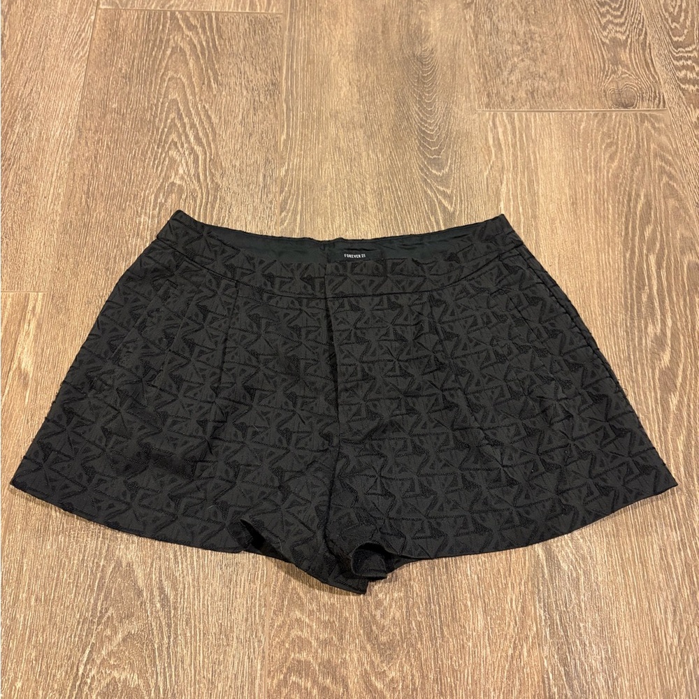 Forever 21 Textured Black Shorts